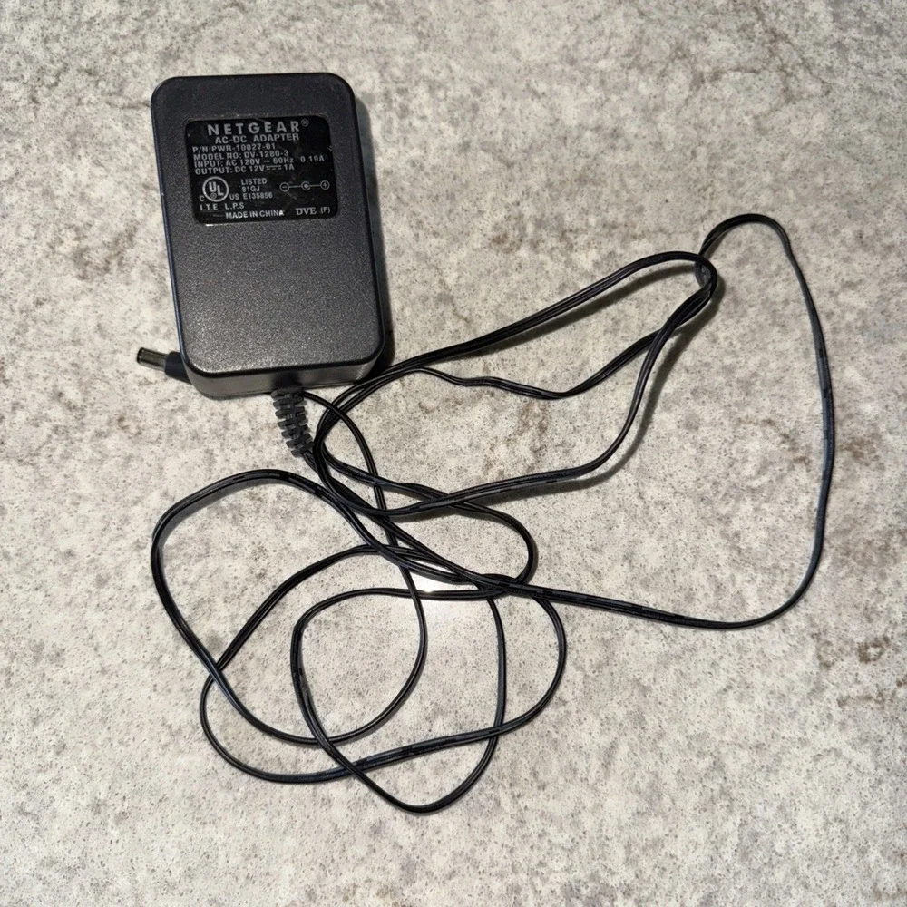 Netgear Genuine AC/DC Power Adapter PN: PWR-10027-01 Model No: DV-1280-3